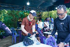 BIB: 
                            <button type="button" onclick="openModal(28155127)" class="btn btn-primary btn-sm float-right btn-popup" data-toggle="modal" data-target=".modal-high-quality">
                        <i class="fas fa-shopping-cart"></i> Add to Cart
                    </button>
                                            <button type="button" onclick="isThisMe(28155127, true)" class="btn btn-success btn-sm float-right btn-popup btn-isme hidden" data-toggle="tooltip" data-placement="bottom" title="นี่คือรูปของคุณใช่ไหม คลิกที่นี่เพื่อเอาเข้าอัลบั้ม">
                        <i class="fas fa-plus"></i> Add to album
                    </button>
                    <button type="button" onclick="isThisMe(28155127, false)" class="btn btn-warning btn-sm float-right btn-popup btn-isnotme hidden">
                        <i class="fas fa-ban"></i> Remove from album
                    </button>